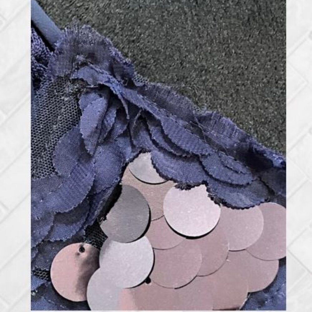 Sexy Sequin Slip Dress in Navy with Scallop Motif  EUC  Size Large - Picture 13 of 13